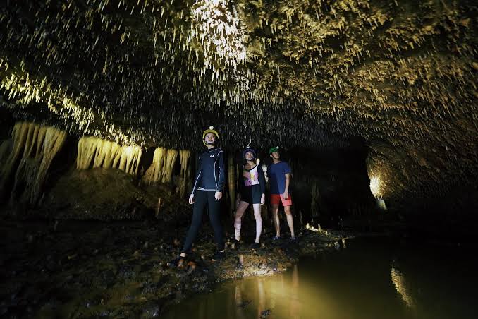 Sierra Cave